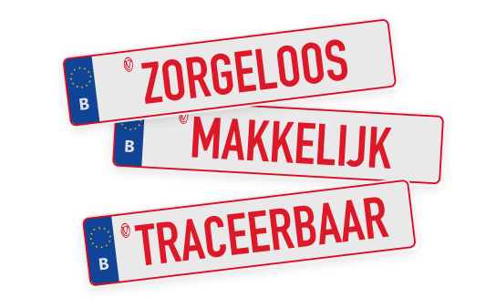 Speelse compositie van drie nummerplaten met de woorden Zorgeloos, Makkelijk en Traceerbaar